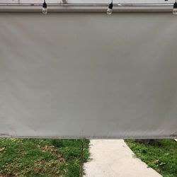 Projector screens