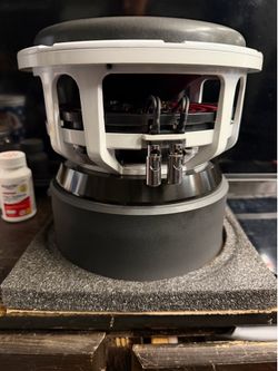 B2 Audio Rampage Subwoofer