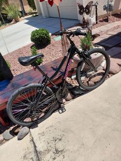 Mongoose 24 inch mtn bike