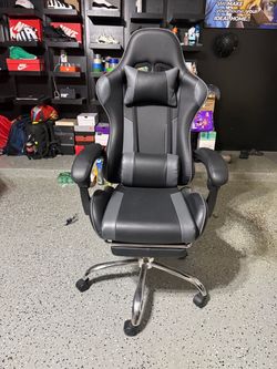 Black and Gray Racing Style Gaming Chair