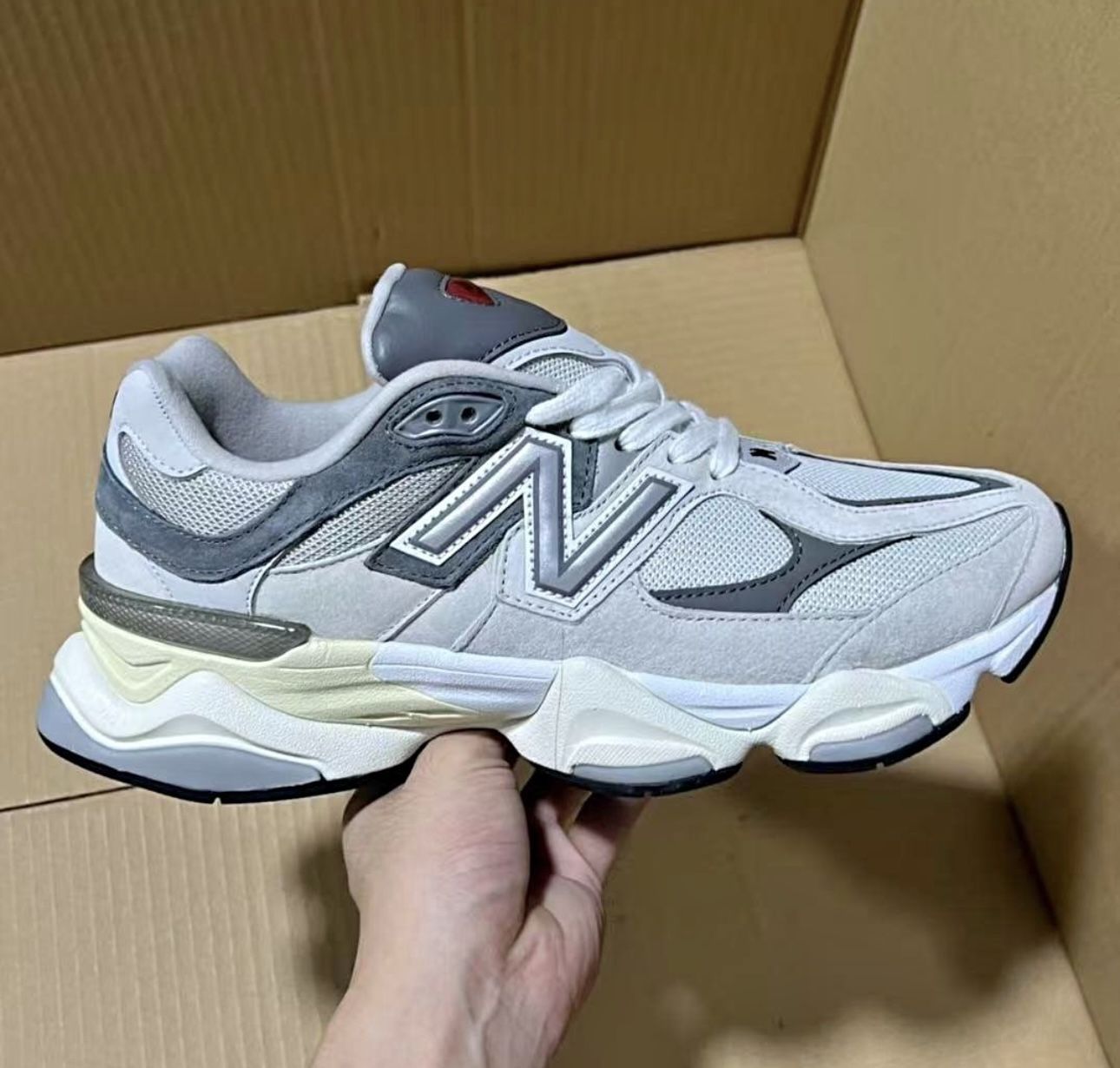 New Balance 9060 Rain Cloud Grey