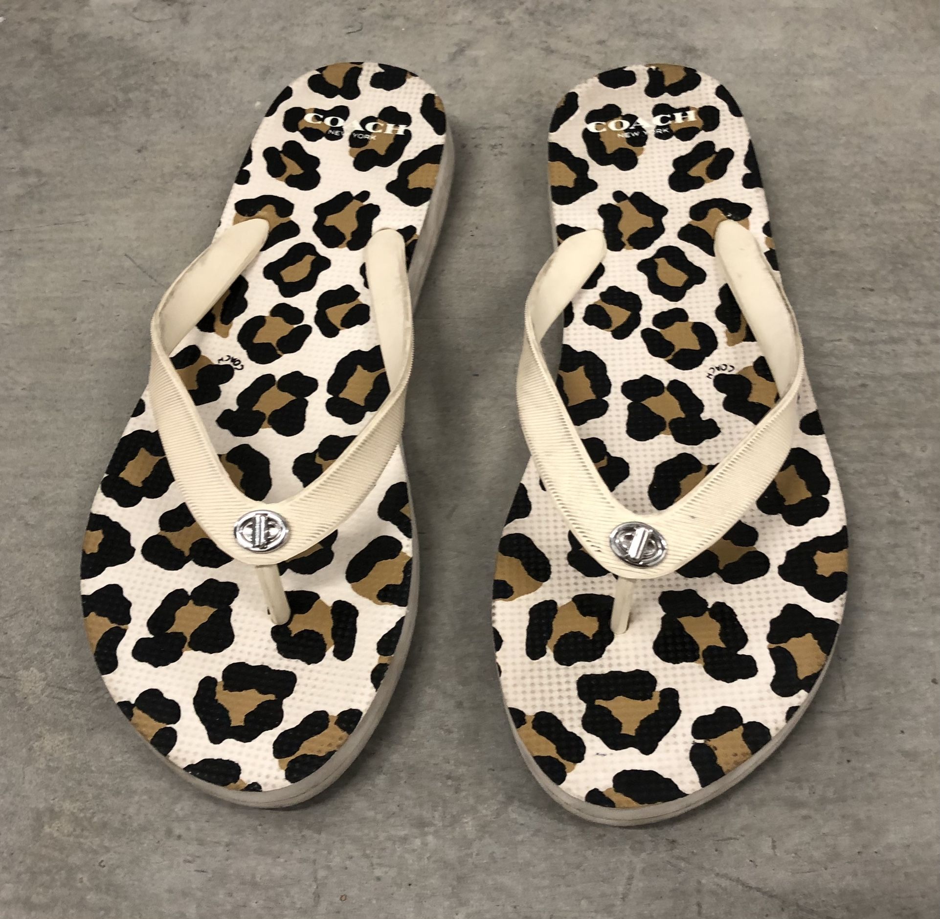 COACH Flip Flop Sandals Size 9-10