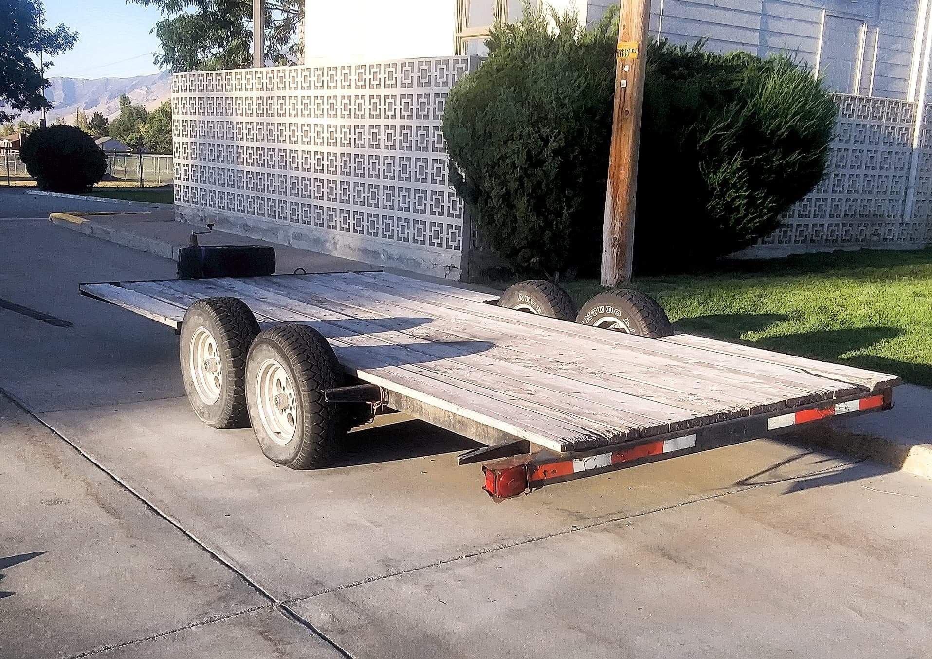 16 ft x 6 ft flatbed trailer