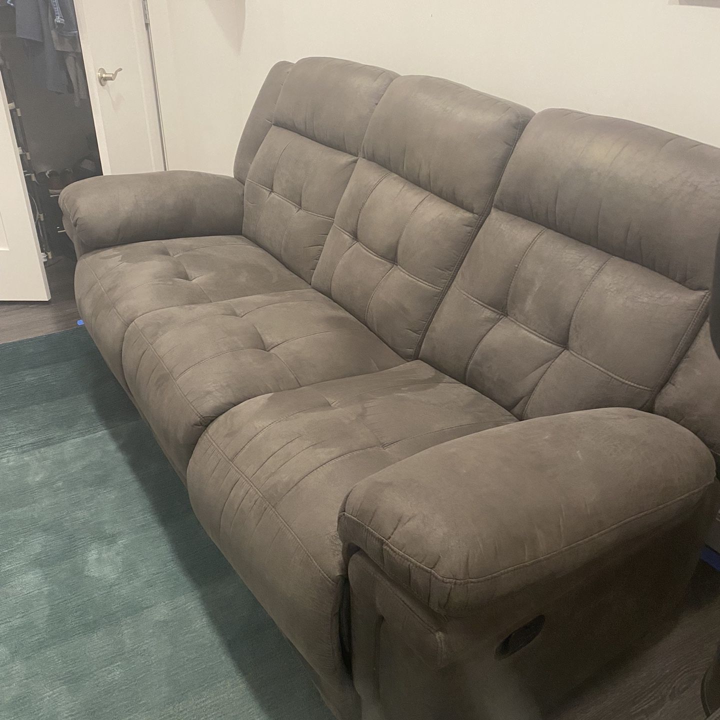 Reclining Sofa 