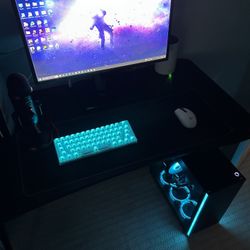 Custom Gaming PC + 165Hz Monitor + Blue Yeti Mic – Excellent Condition 