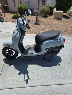 2022 Honda Metropolitan Scooter