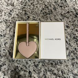 Micheal Kors Charm “light Pink”