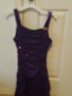 Girls dress size 16