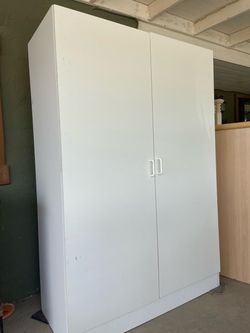 Gorgeous tall gabinet two door shelf ideal for Storge