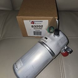 4 Seasons Car A/C Accumulator 83202