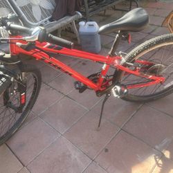 mountain bike size 24”