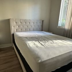 Tufted Queen Size bed Frame 