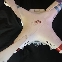Drone DJI Phantom 4