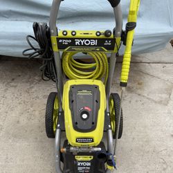 Pressure Washer