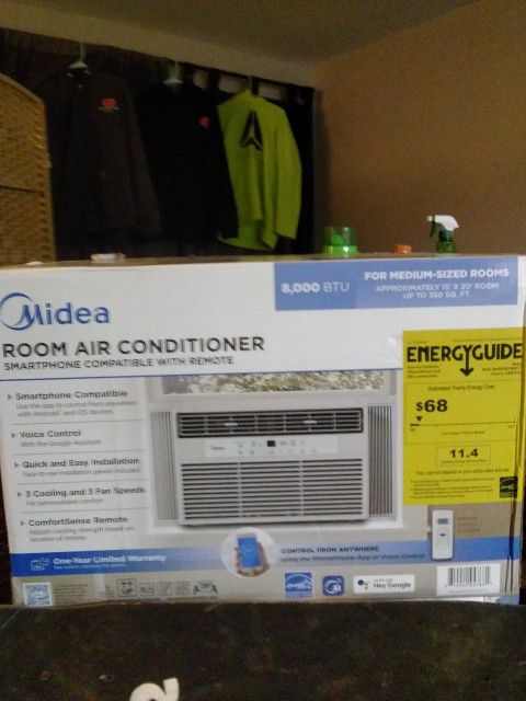 Midea 8,000 BTU Air Conditioner