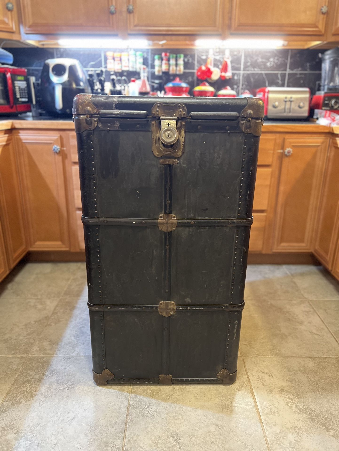 Hartmann Gibraltarized Wardrobe Trunk
