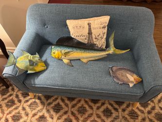 Hand-Painted Wooden Tropical Fish Wall Art – Indoor/Outdoor Beach & Coastal Décor (Set of 3)