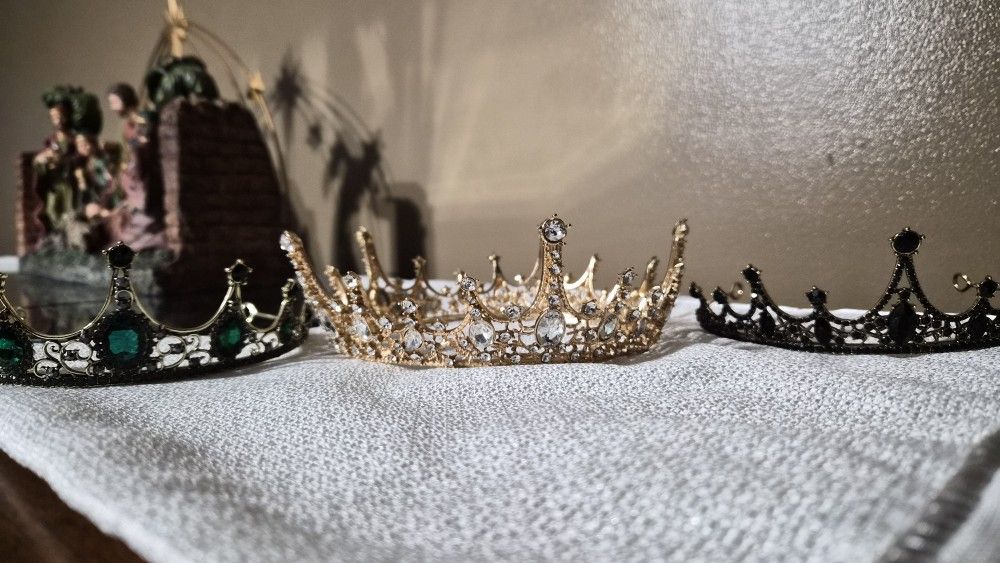 Decorative Crown/Tiara