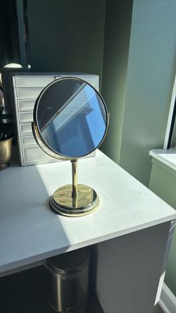 Mirror