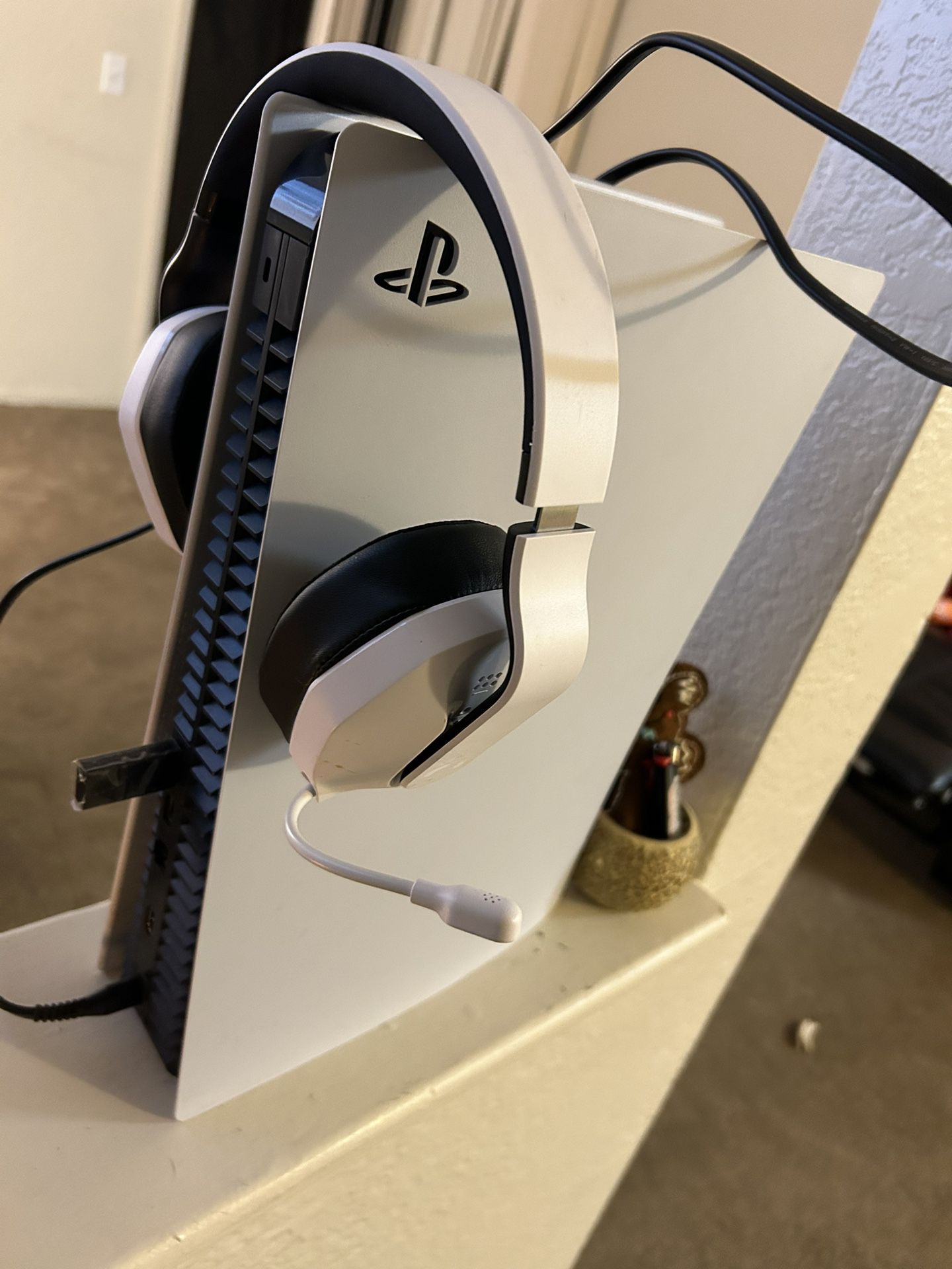 Ps5 And Accessories 