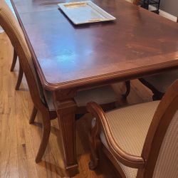 Beautiful Wood Dining Set, Table, 6 Chairs And China Cabinet.  A Steal At $600 For The Entire Set