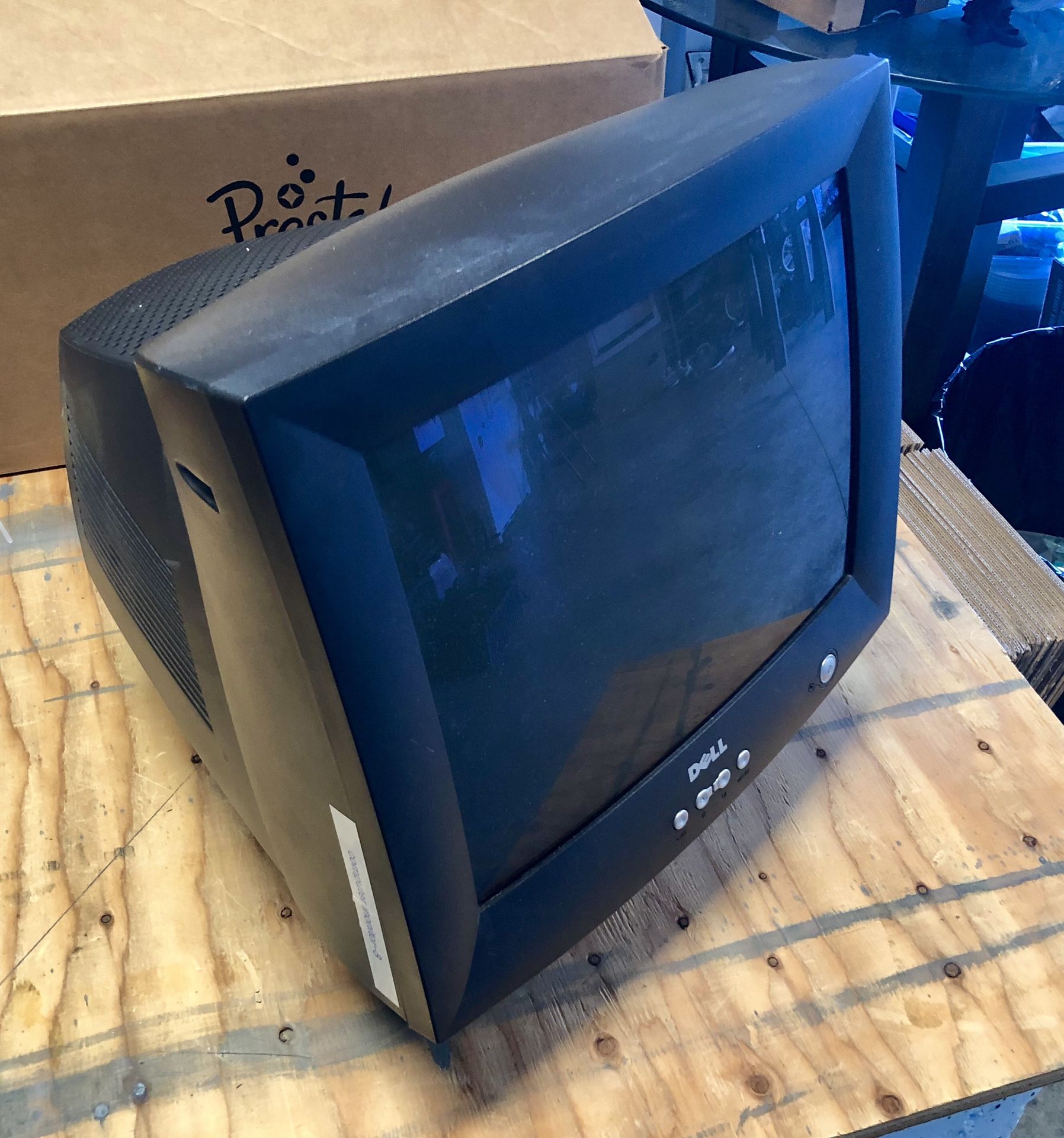 Dell E773c 17" Black CRT Tube Monitor With Base