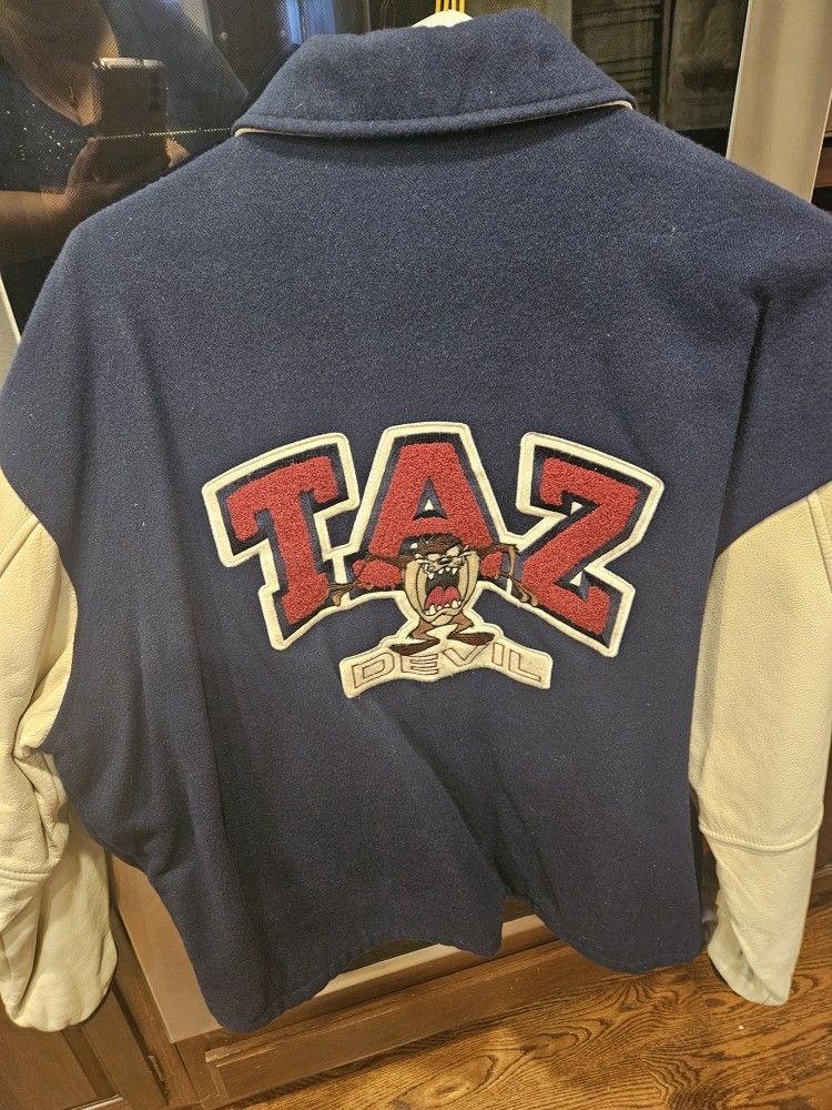 Vintage Warner Bros Taz Devil Men's XL Varsity Jacket