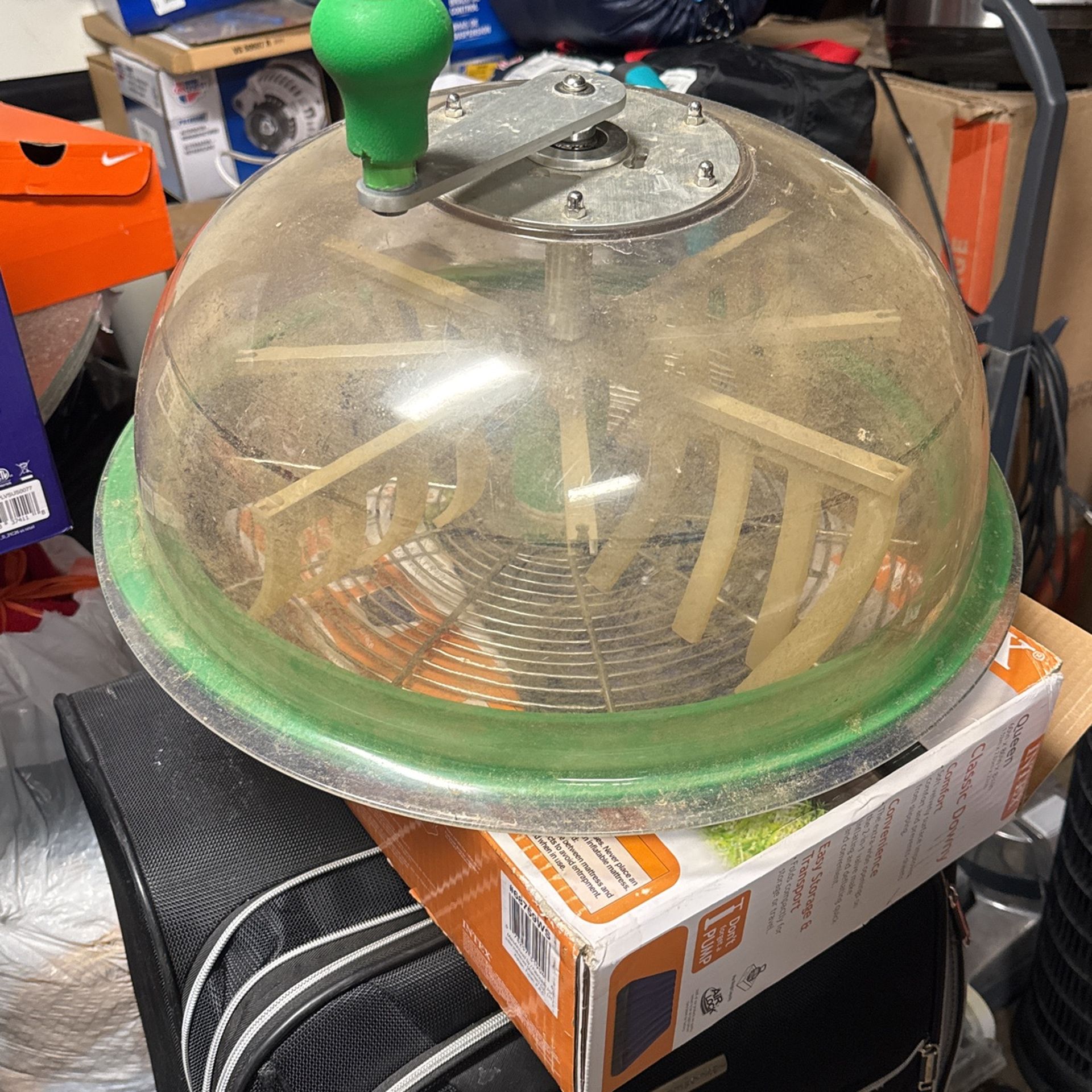 Hand Crank Trimming Machine