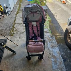 Uppa Baby & Zoe Travel Stroller