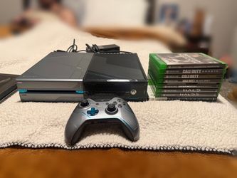 Xbox One Halo 5 Bundle