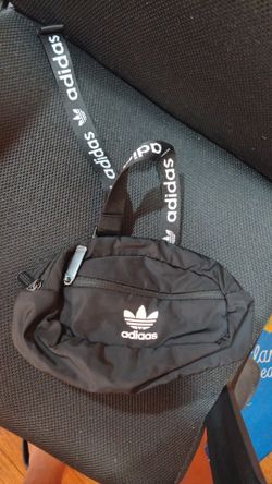Adidas fanny pack