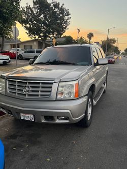 2005 Cadillac Escalade