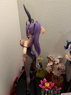 Shion statue