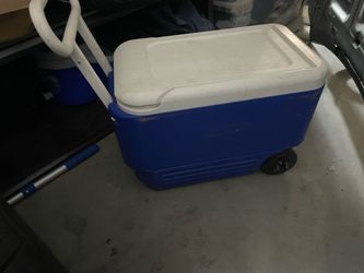 Ice chest
