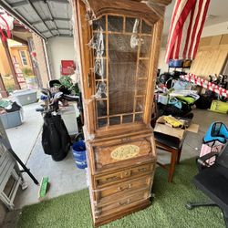 Entry Hutch 