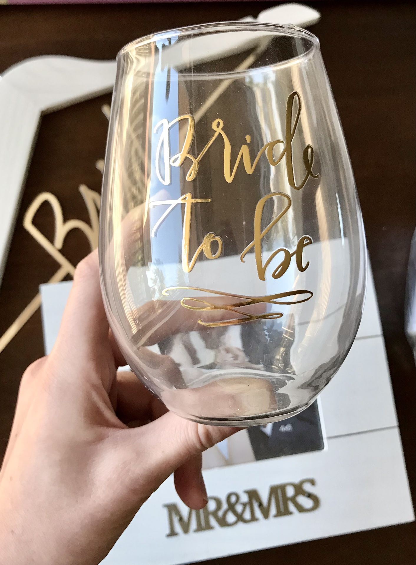 Bride To Be Stemless Wine Glass - Gold Lettering