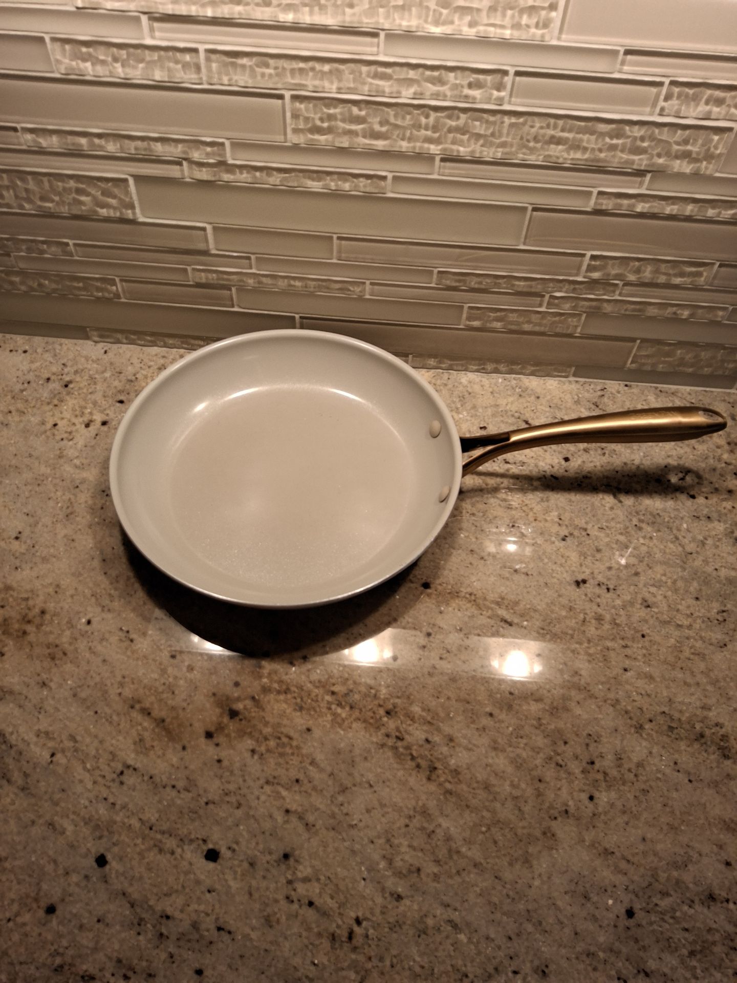 Greenpan 10" frypan