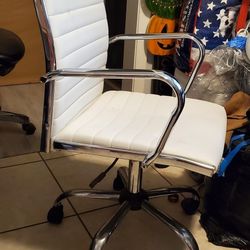 Used White Rolling Chair