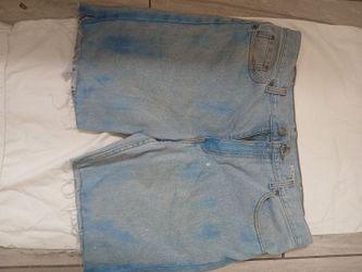 light  bule  shorts