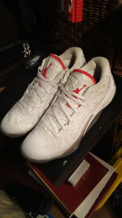 Jordan Zion 3 s Size 11 And A Half