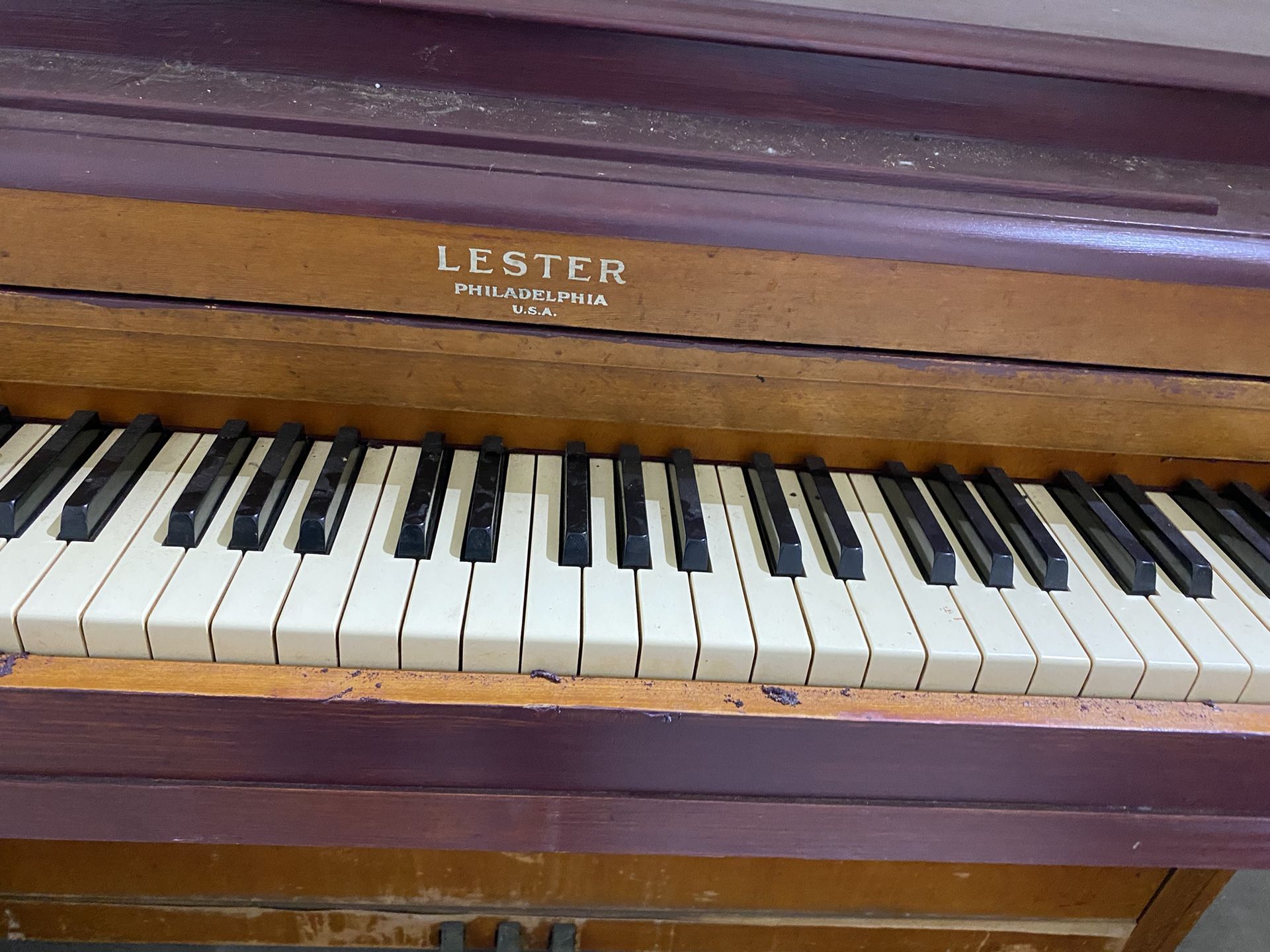 Lester Philadelphia Piano