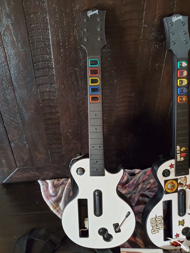 Nintendo Wii Red Octane Guitars & Guitar Hero World Tour Game for Sale in Phoenix, AZ OfferUp