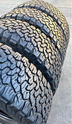 275/70/18 bfgoodrich 📍📍 Vendo un set de llantas con 80% de vida las 4 📍🌟
