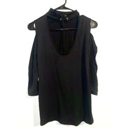 Womens Top Size Small J For Justify Young Contemporary Made In China. Stylish Black Blouse Top For Professional Settings