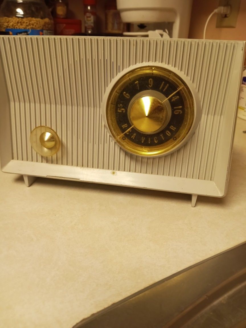 1959 RCA RADIO