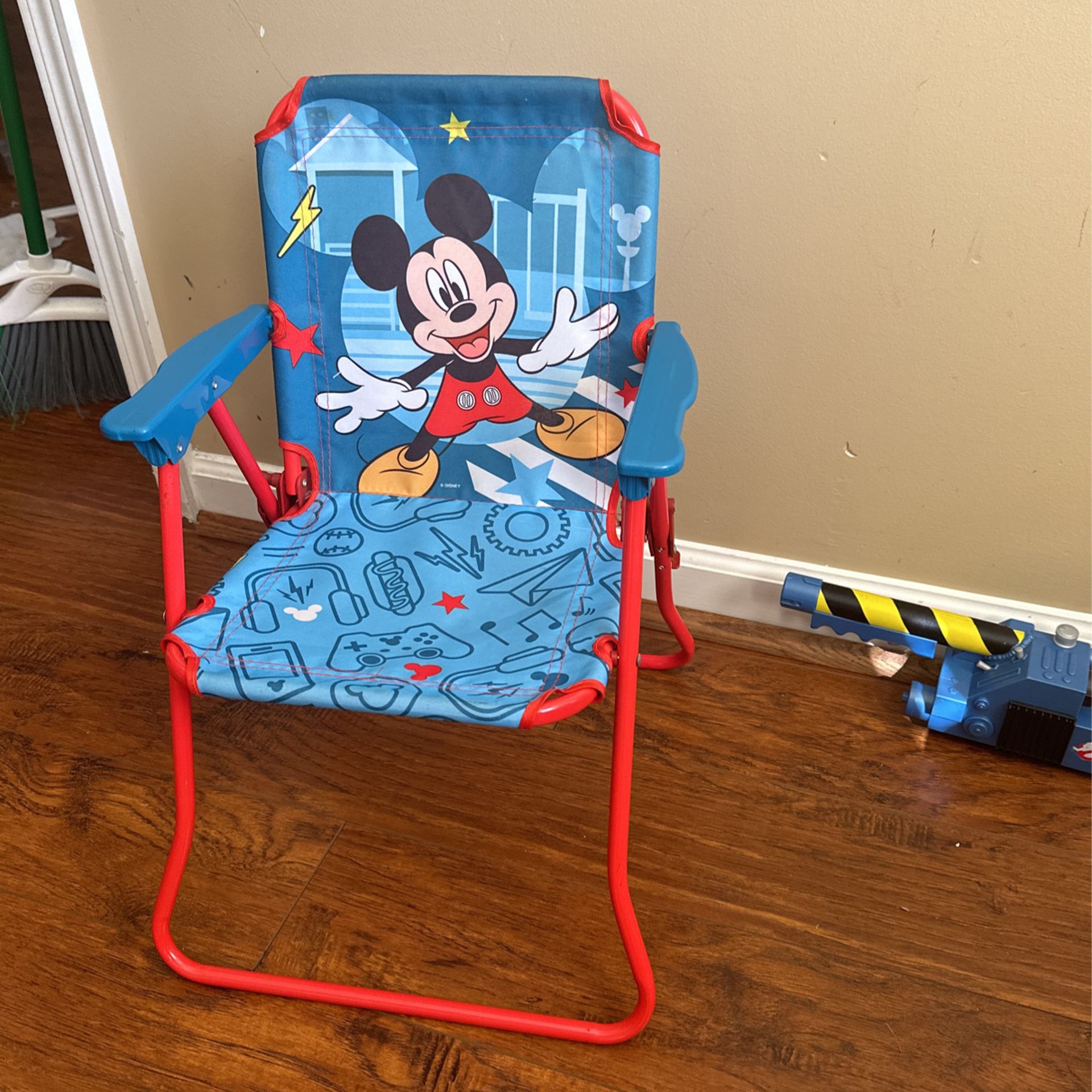 Mickey Mouse Folding Chair 