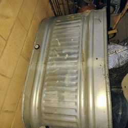 Metal horse trough or garden bed.. new