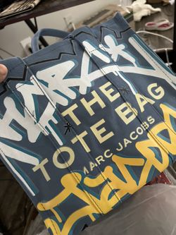 Marc Jacob Graffiti Bag for Sale in Orlando, FL - OfferUp