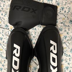 RDX Boxing Gloves And shin Guards 