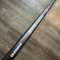 Shimano 8’xh Teramar Salt Water Fishkng Rod. Great Condition. 